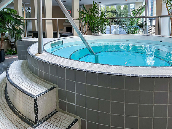 Indoor hot tub