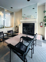 Lounge next to hot tub